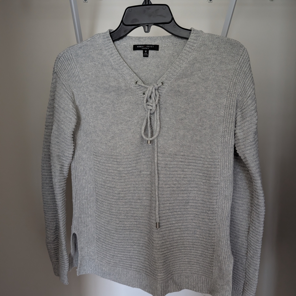 Romeo & Juliet Couture Light Gray V-Neck Sweater with Tie Detail